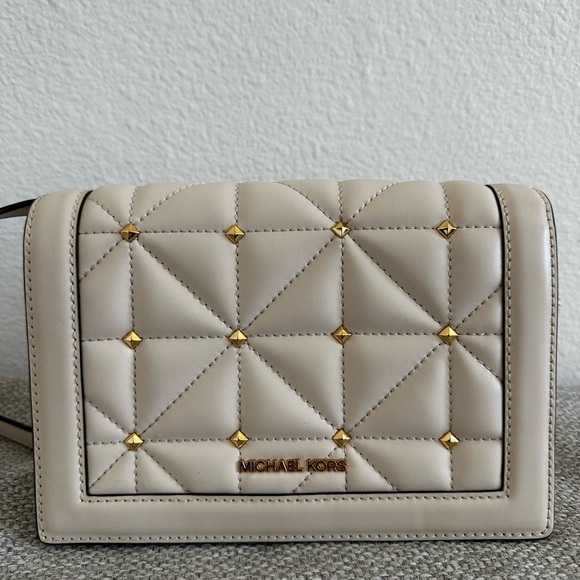 Michael Kors Beige Quilted Women's Bag - Picture 1 of 11